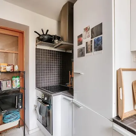 Lovely 1 Bedroom Flat Near Colonel Fabien Metro Station アパート *